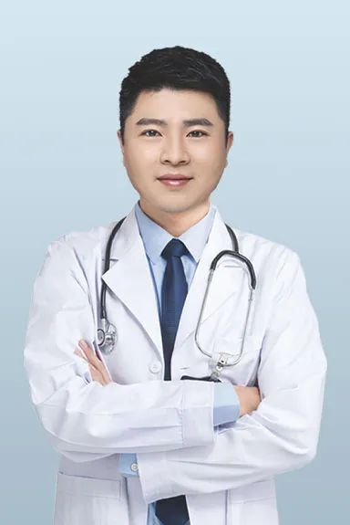 李西荣